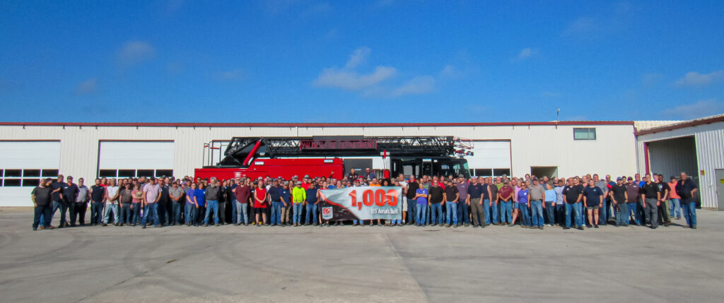 Smeal Fire Apparatus Celebrates Manufacturing Milestone: 1,000th 105′ Aerial is Completed